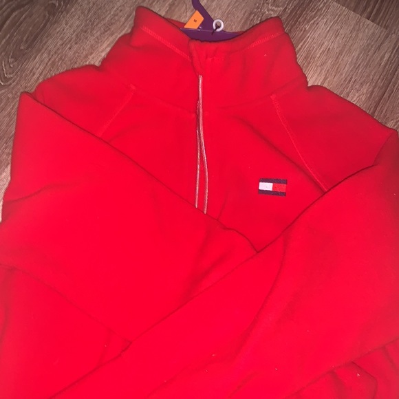 Tommy Hilfiger red sweater - Picture 3 of 3